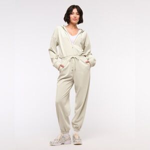 YPB  Velour Ribbed Jumpsuit Cream Size Medium